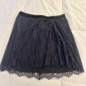 Club Monaco grey Lace skirt fully lined skirt